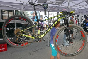 XCO_Mountain-Bike_World-Championship_Nove-Mesto_elite-mens-winner_Nino-Schurter_Scott-Spark-RC-900-WC_actual-weight-9790g 3.jpg
