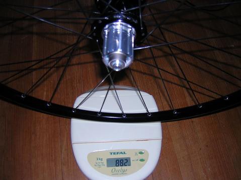 Mavic XC717 disque / Chris King Iso 2005 : 882gr