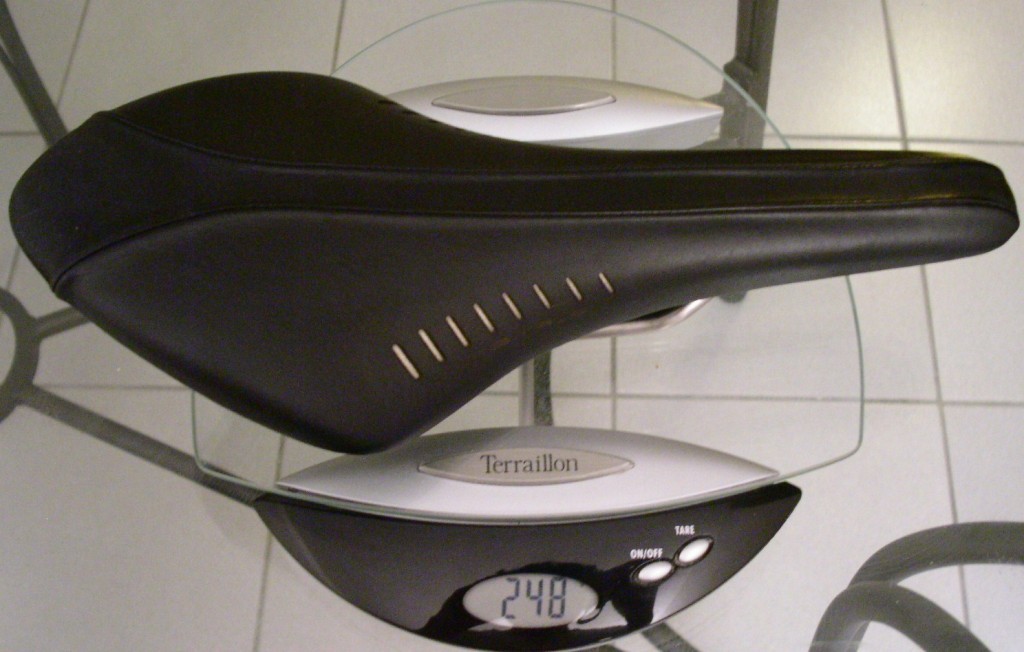 Fizik Arione 2004 : 248gr