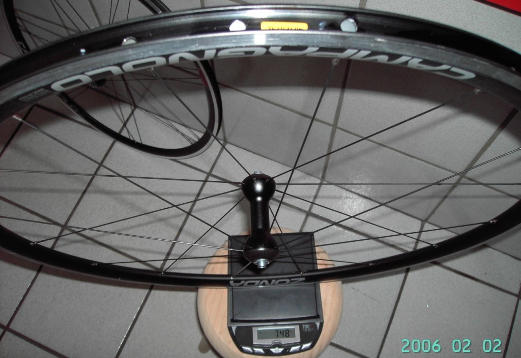 Campagnolo Zonda 2005 : 748gr